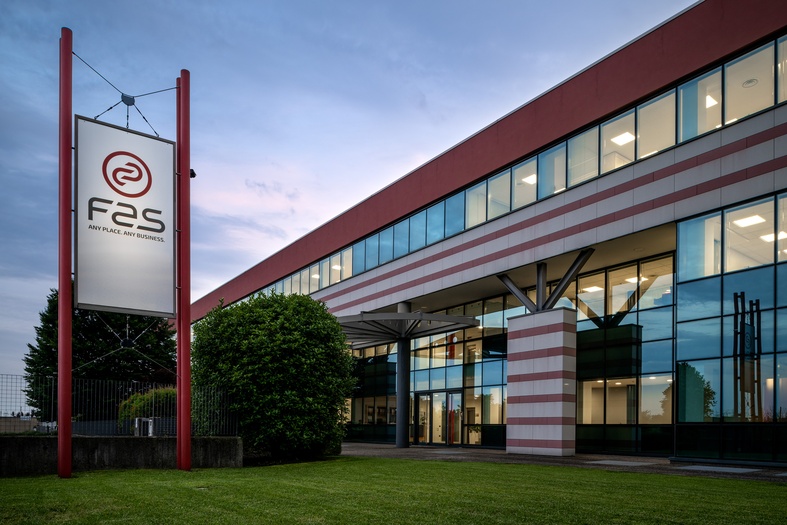 Vista esterna dello stabilimento FAS International
